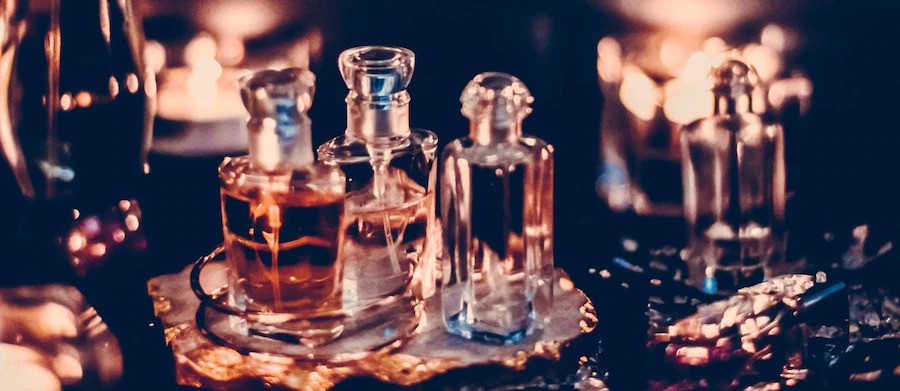 perfume-bottles-vintage-fragranc